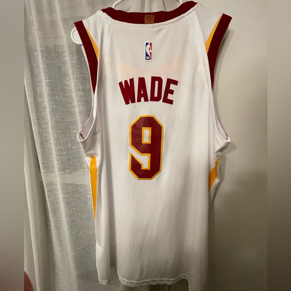 RARE Dwyane Wade Cleveland Cavaliers Nike Swingman / stitched jersey NWOT XL